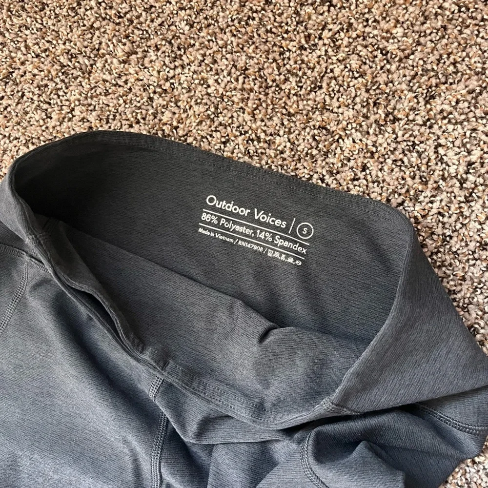 Outdoor Voice Women’s Leggings - Picture 6 of 9
